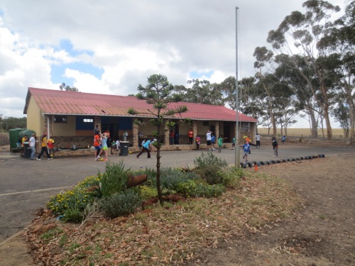 Vaatjie Primary School is located in Atlantis, a province approximately 30 minutes outside of Cape Town city center.